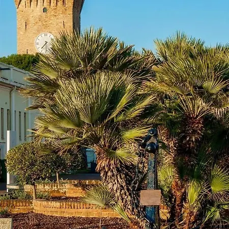 Al Mare Apartment Porto Recanati